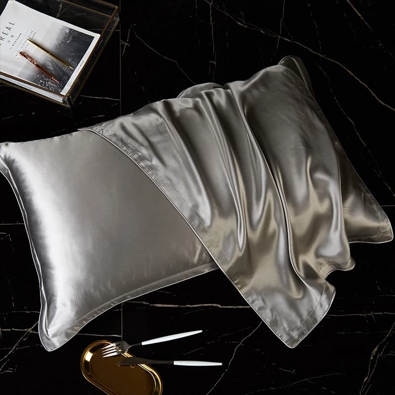 DISANGNI One-Sided Silk Pillowcase for Hair and Skin, 100% Pure Mulberry Silk Front and Breathable Lyocell Back, 1 Piece