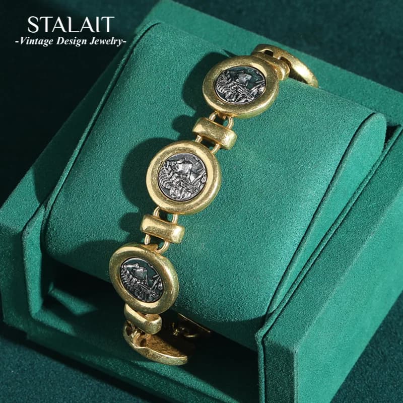 Vintage Portrait Ancient Coins Bracelets For Women Round Gold Color Luxury Dubai Jewelry Girlfriend Gift Bridesmaid Accessories